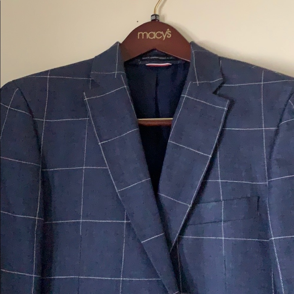 Suit
